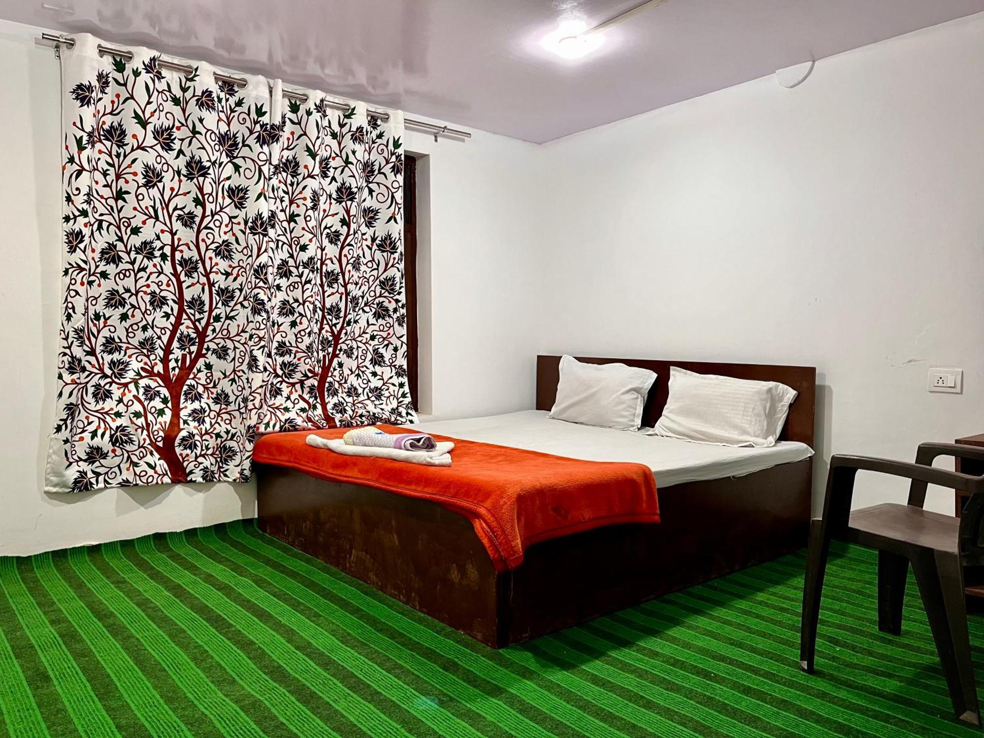 Hotel Border View Kargil Extérieur photo